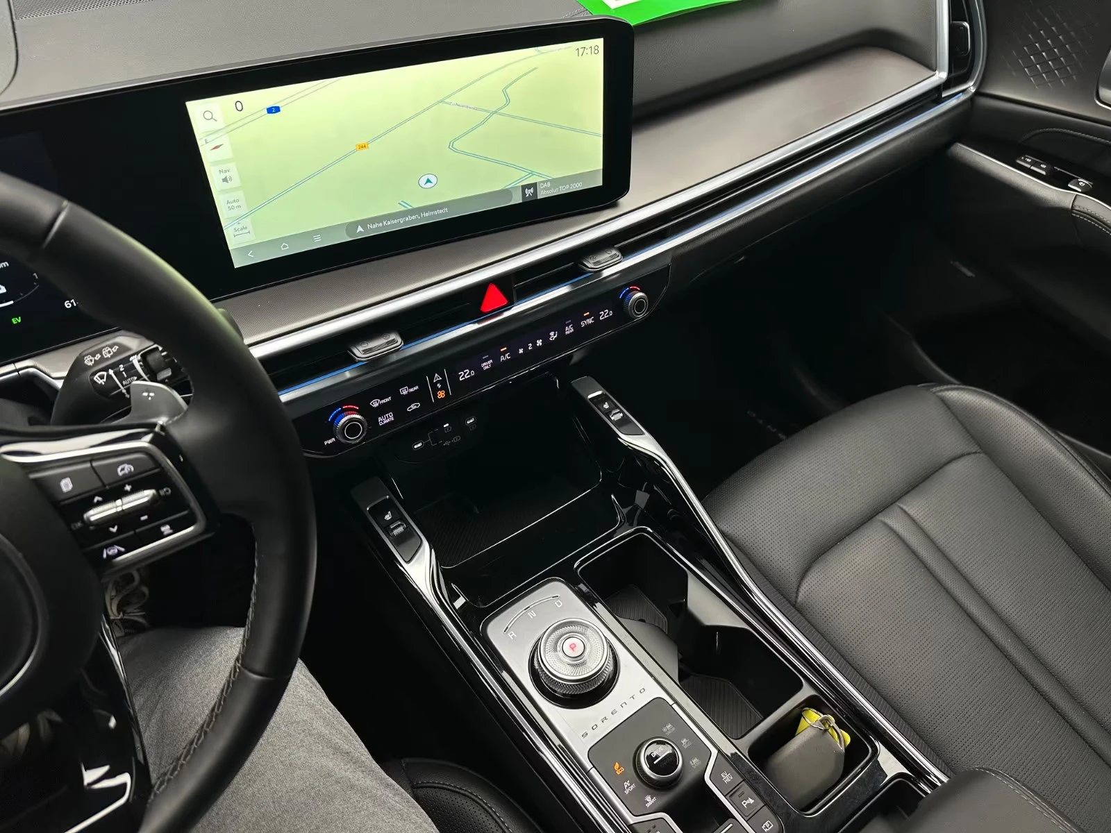 Kia Sorento PHEV/265HP/SPIRIT/7S/4WD/PANO/360/BOSE/MEMO/507q, снимка 11 - Автомобили и джипове - 55351124