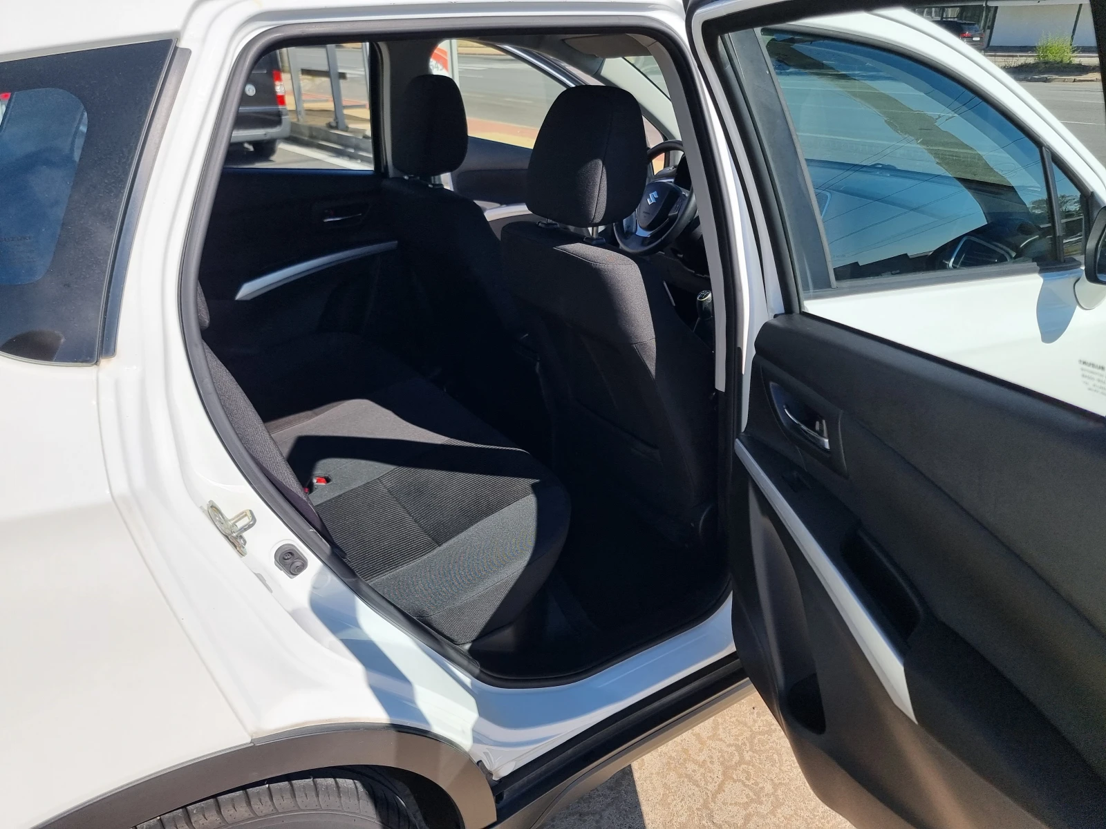 Suzuki SX4 S-Cross 1.0i-Gpl-Euro-B, снимка 16 - Автомобили и джипове - 56070804