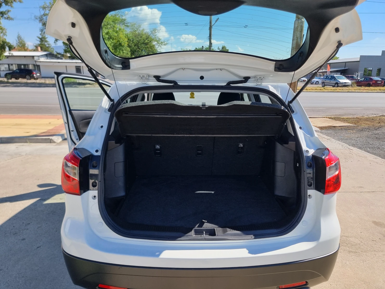 Suzuki SX4 S-Cross 1.0i-Gpl-Euro-B, снимка 10 - Автомобили и джипове - 56070804