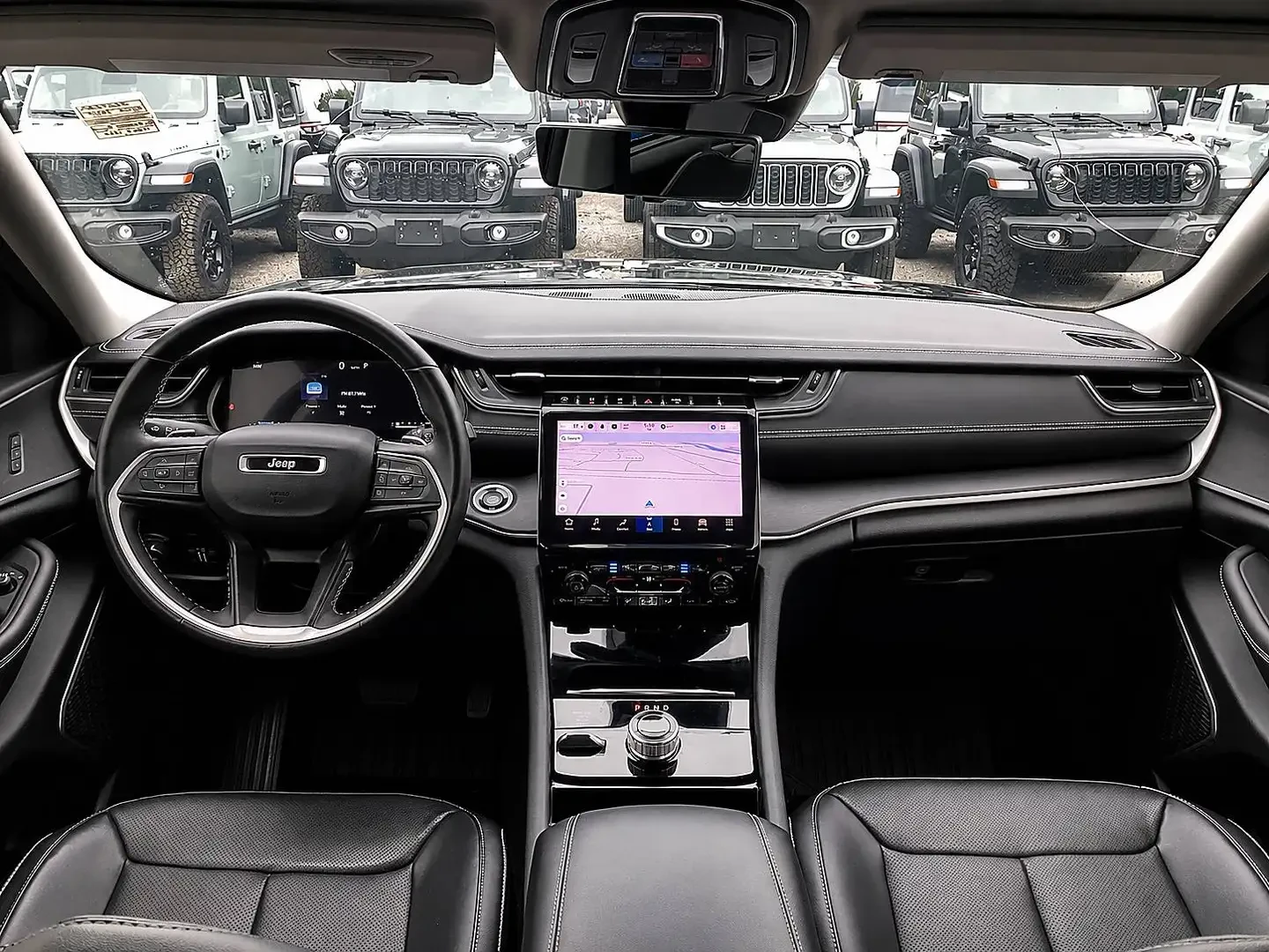 Jeep Grand cherokee LIMITED 4x4| 360| ALPINE| DIST| ПАМЕТ| ОБДУХВАНЕ, снимка 4 - Автомобили и джипове - 56102970