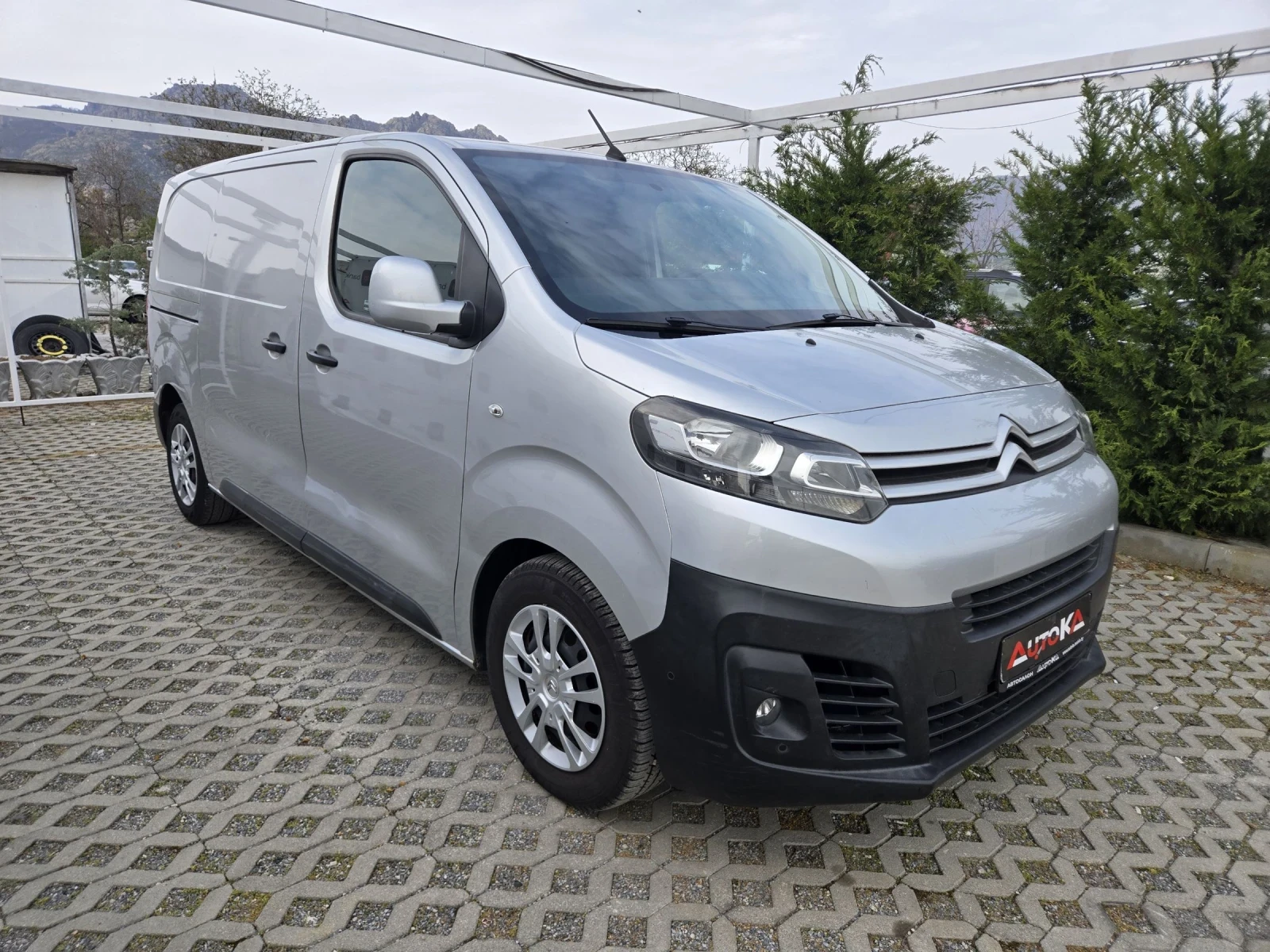 Citroen Jumpy 1.6HDI-116кс= 6ск= BLIND SPOT= CAR PLAY= ПАРКТРОНИ, снимка 2 - Бусове и автобуси - 54221610