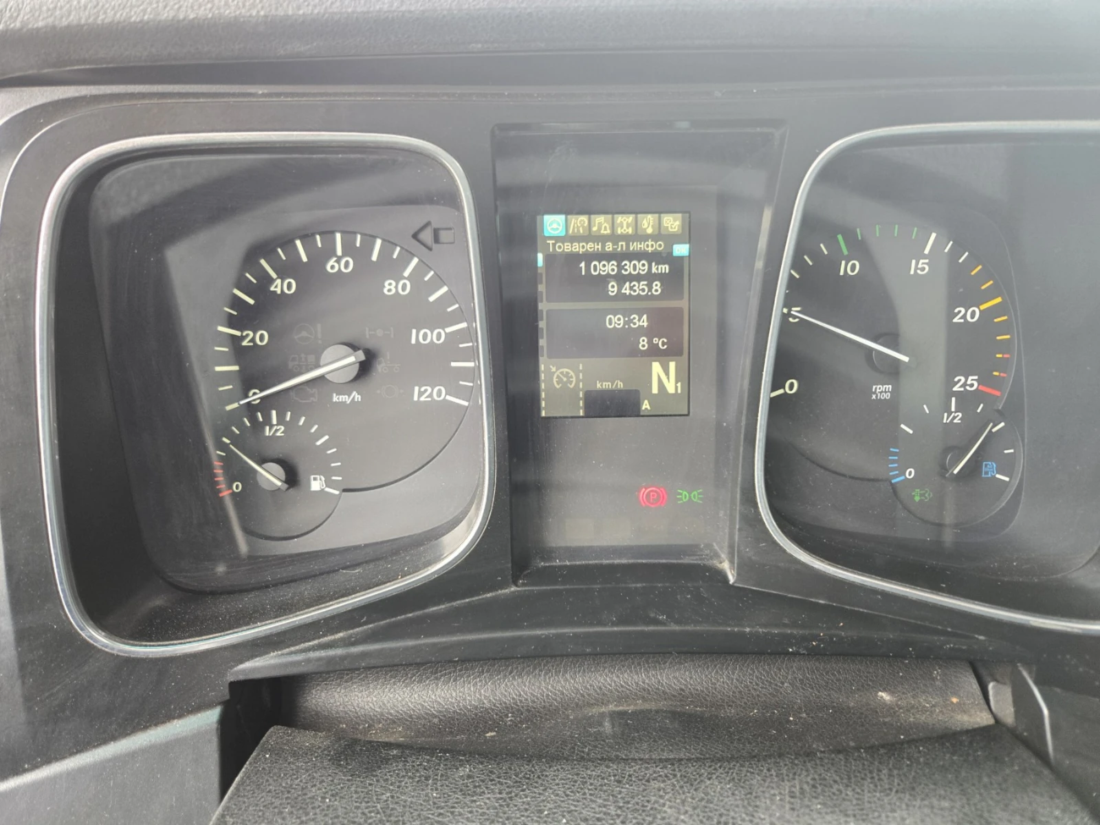 Mercedes-Benz Actros, снимка 6 - Камиони - 53828465