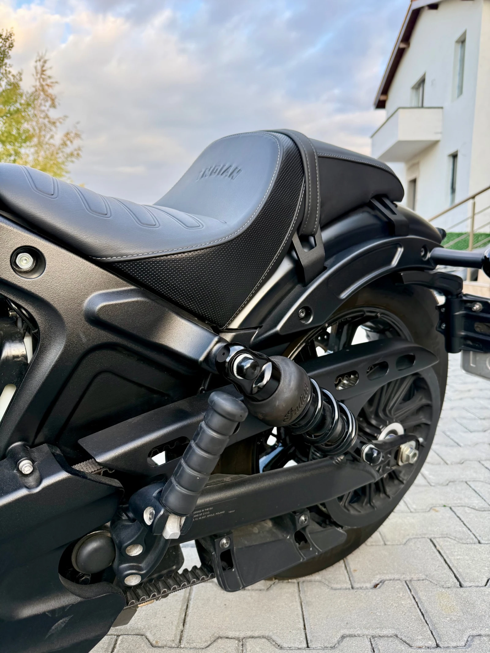 Indian Scout Rogue Black Smoke Midnight ABS | Mobile.bg   8