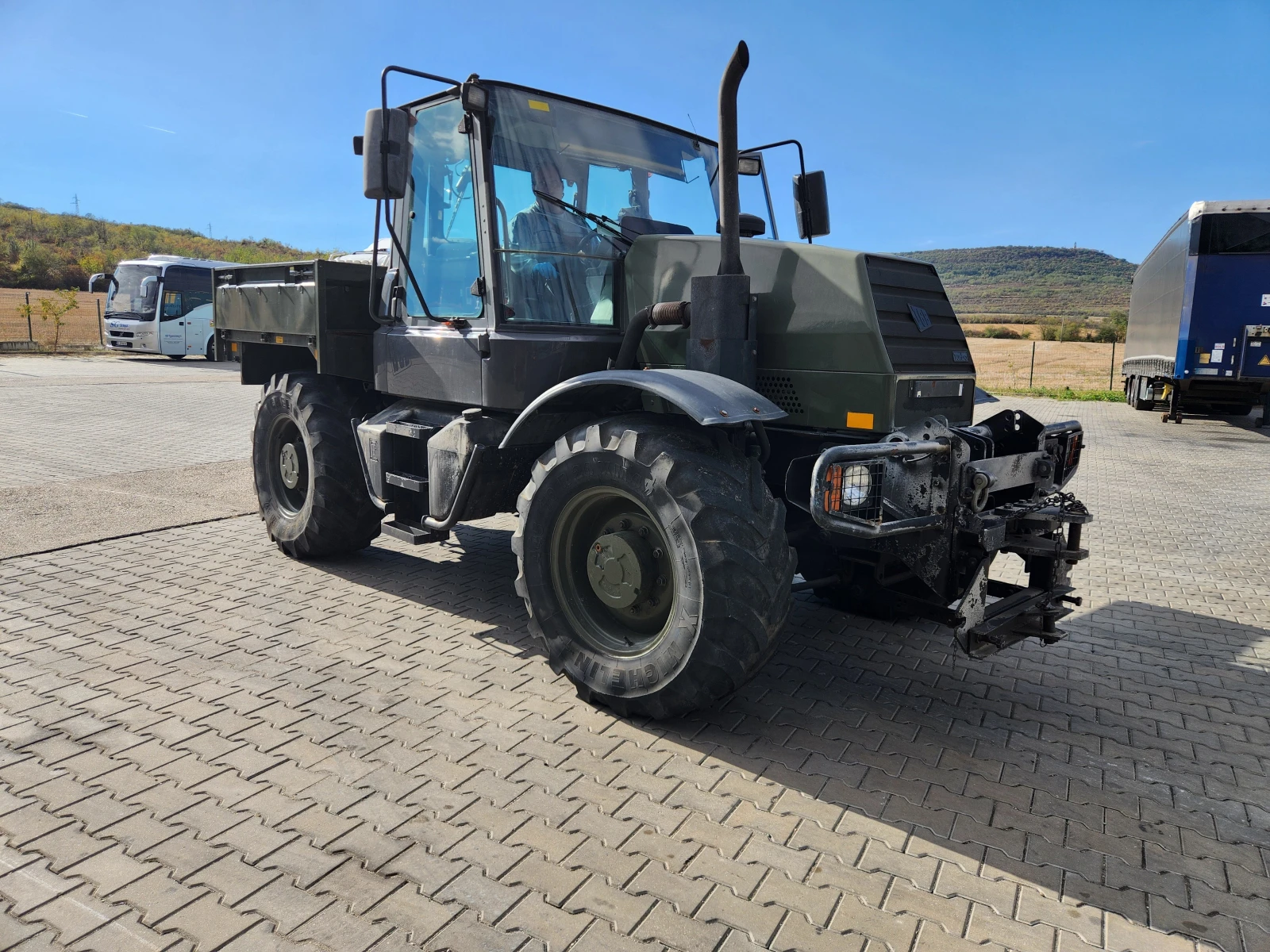    JCB FASTRAC. 4X4 | Mobile.bg   1
