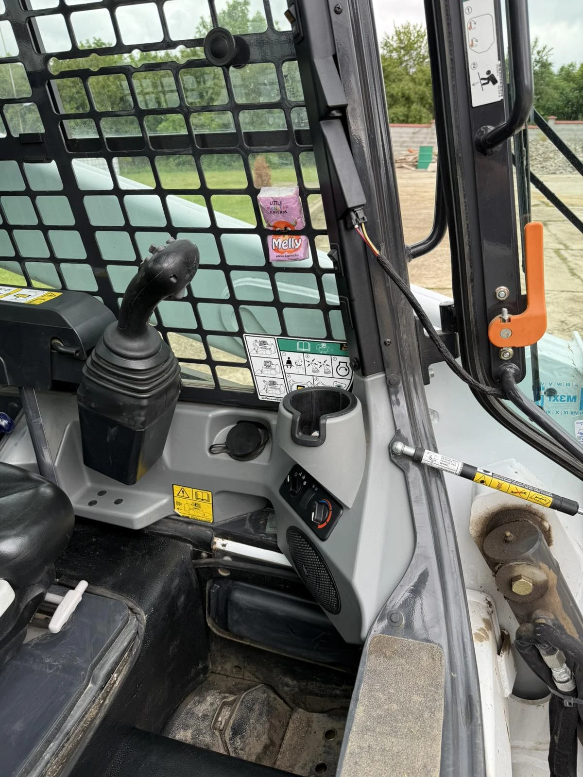    Bobcat S530 | Mobile.bg   11