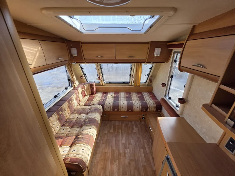 Каравана Swift, снимка 8 - Каравани и кемпери - 52520613