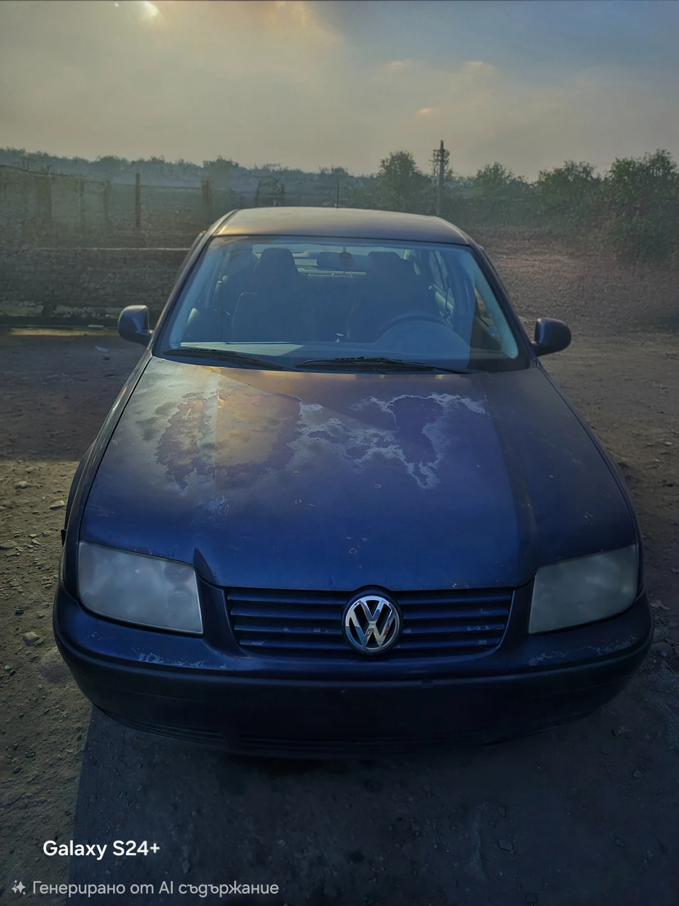 Продавам wf bora 2.3 цялата 