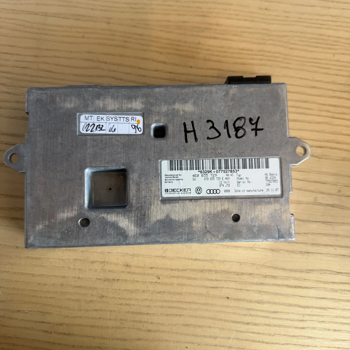 Модул MMI 2G за Audi A6A8Q7 4E0035729 8T0035729E-3187