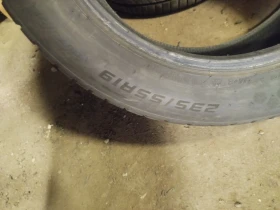 Гуми Зимни 235/55R19, снимка 3