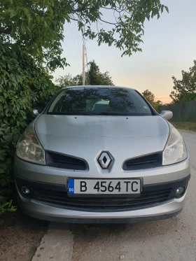 Renault Clio 1.5 dci, снимка 1