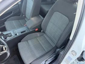 VW Passat 2.0TDi, 4x4, ШВЕЙЦАРИЯ, снимка 11