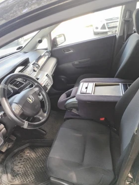 Honda Fr-v, снимка 13