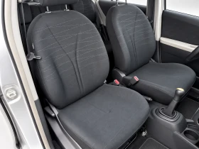 Toyota Yaris 1.4 D4D 70000km, снимка 13