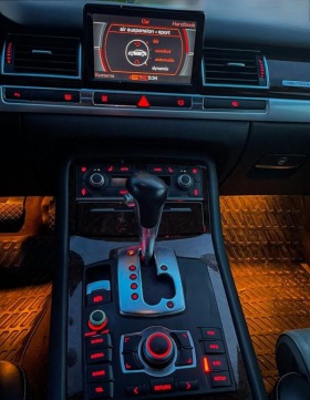 Audi A8, снимка 13 - Автомобили и джипове - 44760166