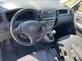 Toyota Corolla verso, снимка 10