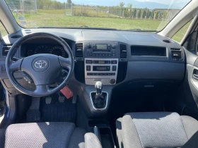 Toyota Corolla verso, снимка 9