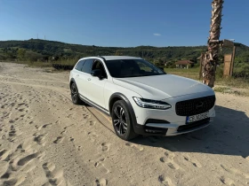 Volvo V90 Cross Country, снимка 4