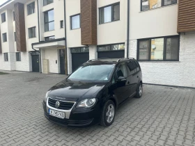 VW Touran 20 TDI 140, снимка 1