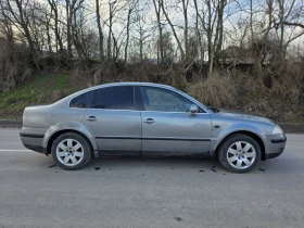 VW Passat 1.9TDI 131к.с 4X4 Алкантара - 2200 € / 4302.83 лв. - 50315594 7