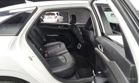 Kia K5 2.0 Trendy* ПОДГРЕВ* LANE ASSIST* CARPLAY*  | Auto.bg — изображение 16