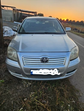 Toyota Avensis 