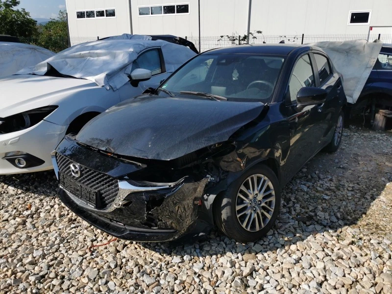 Mazda 2 1.5 SkyactivG Hybrid, снимка 1 - Автомобили и джипове - 47613981