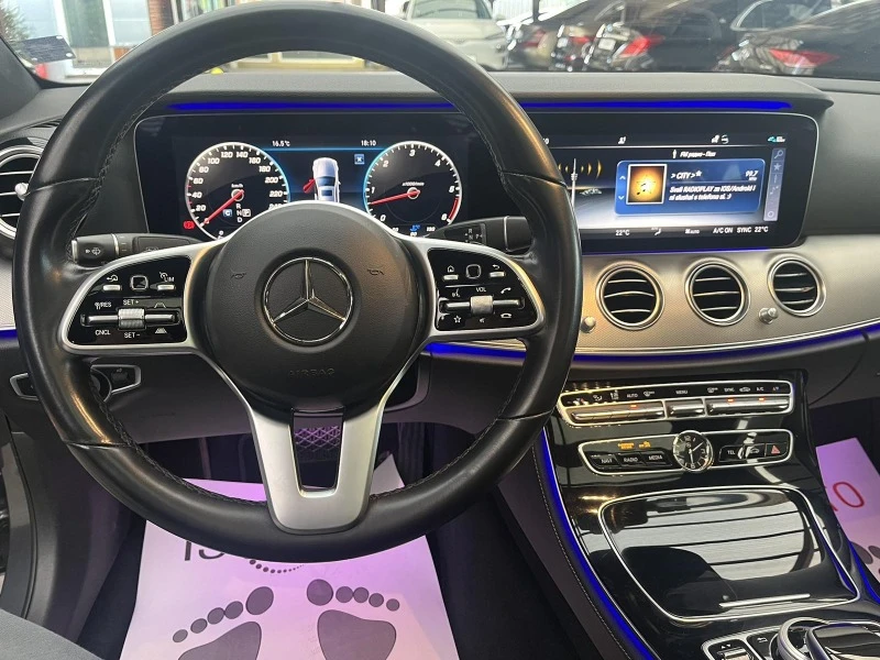 Mercedes-Benz E 400 4Matic/AMG Packet/Panorama/Burmester, снимка 7 - Автомобили и джипове - 45431594