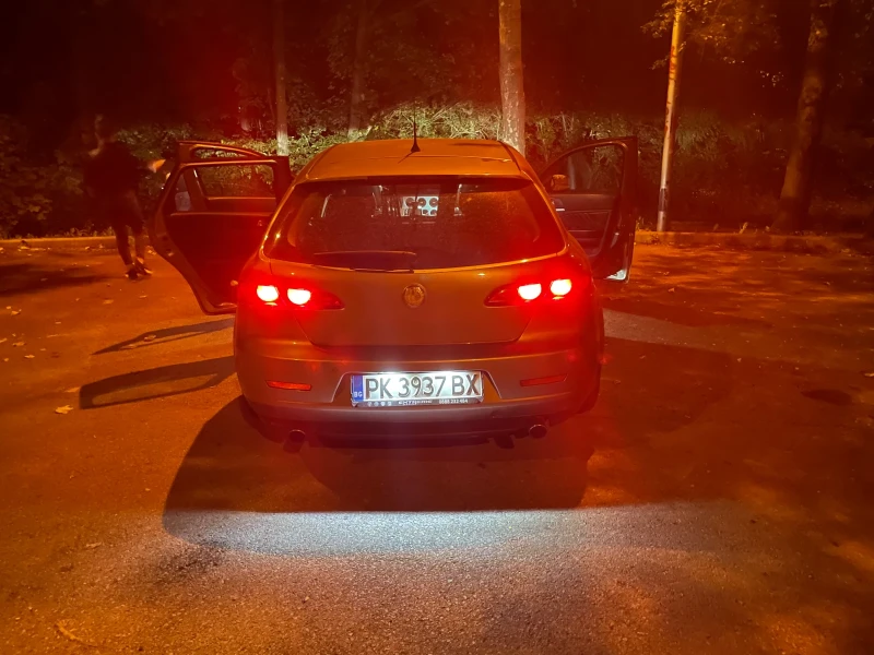 Alfa Romeo 159 sportwagon 2.4, снимка 6 - Автомобили и джипове - 47046269