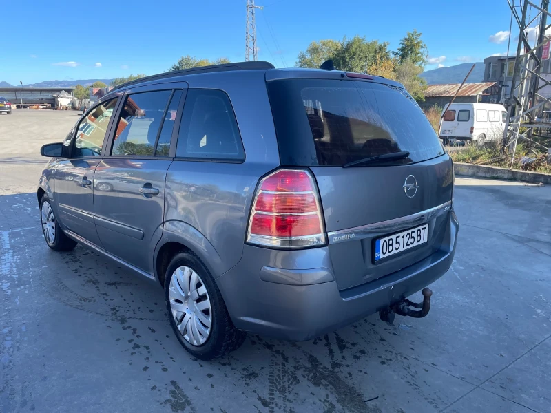 Opel Zafira 7 места, снимка 3 - Автомобили и джипове - 47406147