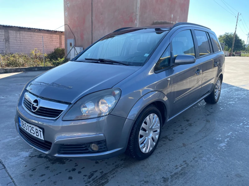 Opel Zafira 7 места, снимка 2 - Автомобили и джипове - 47406147