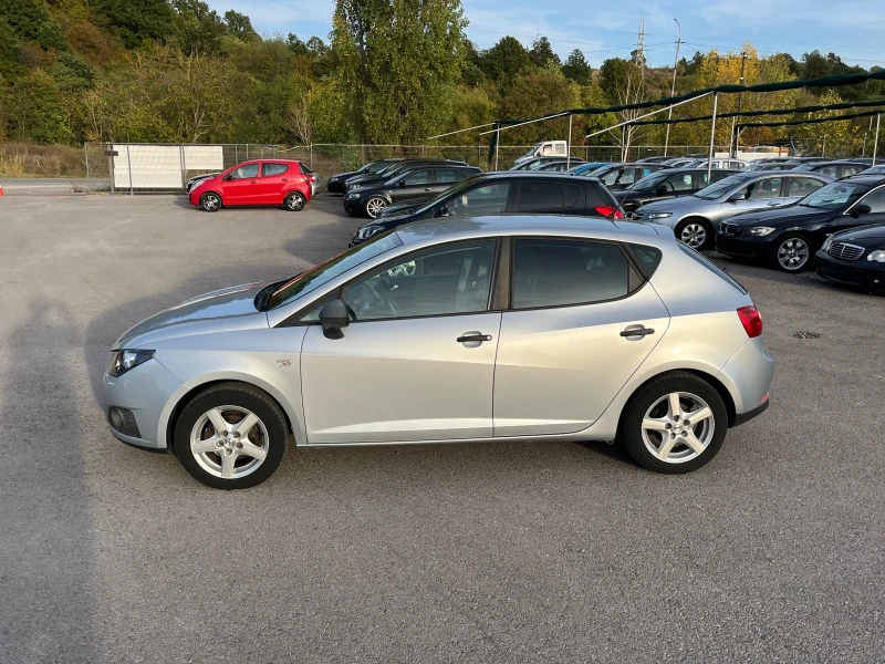 Seat Ibiza 1.2i Климатик Обслужена, снимка 2 - Автомобили и джипове - 47520864