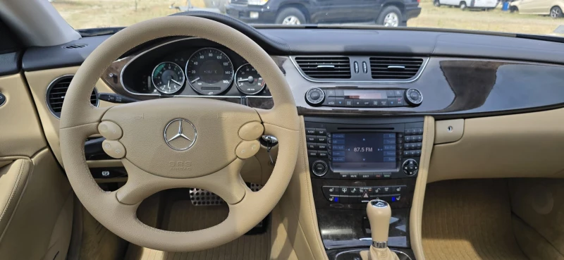 Mercedes-Benz CLS 500 CLS 550 AVANTGARDE 388кс., снимка 10 - Автомобили и джипове - 52584678
