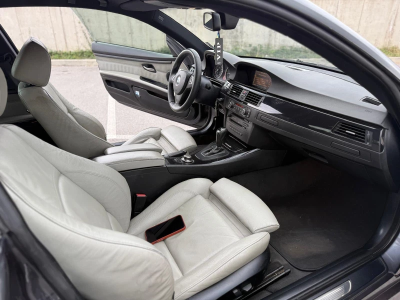 BMW 330, снимка 9 - Автомобили и джипове - 52123712