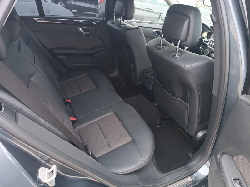 Mercedes-Benz E 350 350 CDI 4Matic, снимка 8 - Автомобили и джипове - 52864009