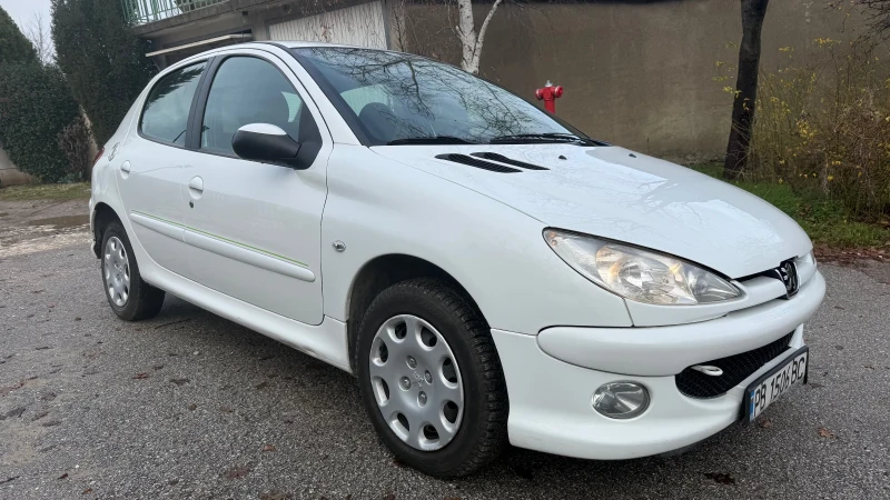 Peugeot 206 XBOX, снимка 4 - Автомобили и джипове - 52902564