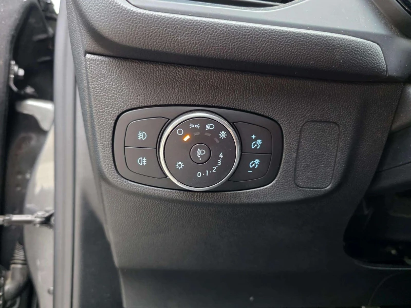 Ford Focus 1.0 EcoBoost, снимка 13 - Автомобили и джипове - 53268577