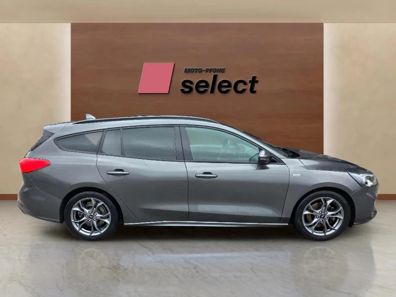 Ford Focus 1.0 EcoBoost, снимка 6 - Автомобили и джипове - 53268577