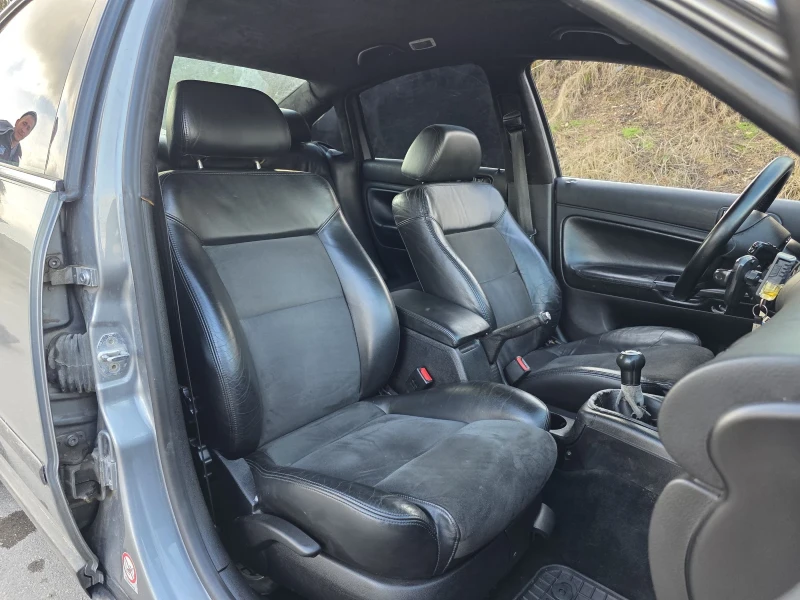 VW Passat 1.9TDI 131к.с 4X4 Алкантара, снимка 13 - Автомобили и джипове - 53402368