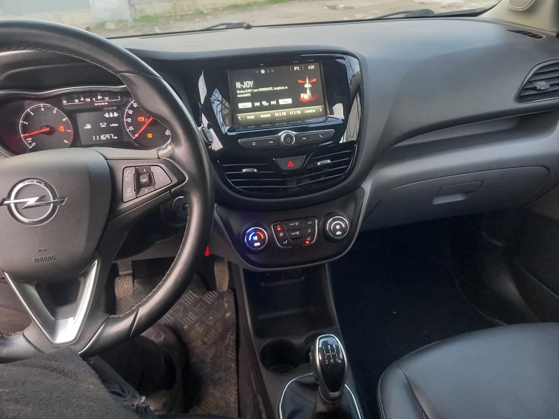 Opel Karl 1.0 75 кс евро6 , снимка 10 - Автомобили и джипове - 53599606