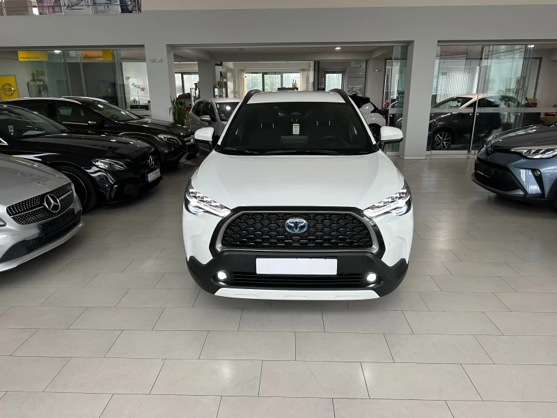 Toyota Corolla Cross Executive Plus - 65000 лв. / 33233.97 € - 55570178 1