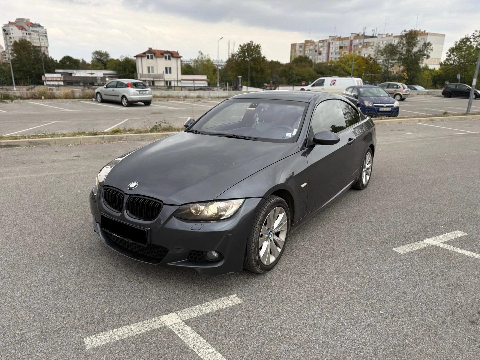 BMW 330, снимка 1