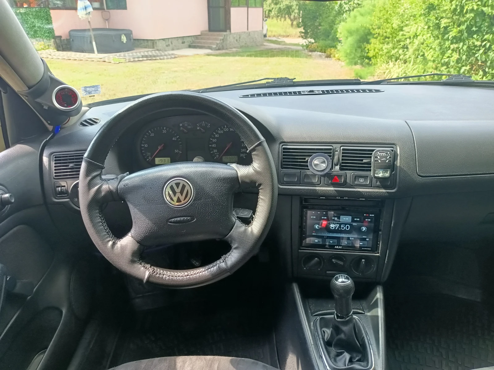 VW Golf  1.9 TDI 4х4 - изображение 6