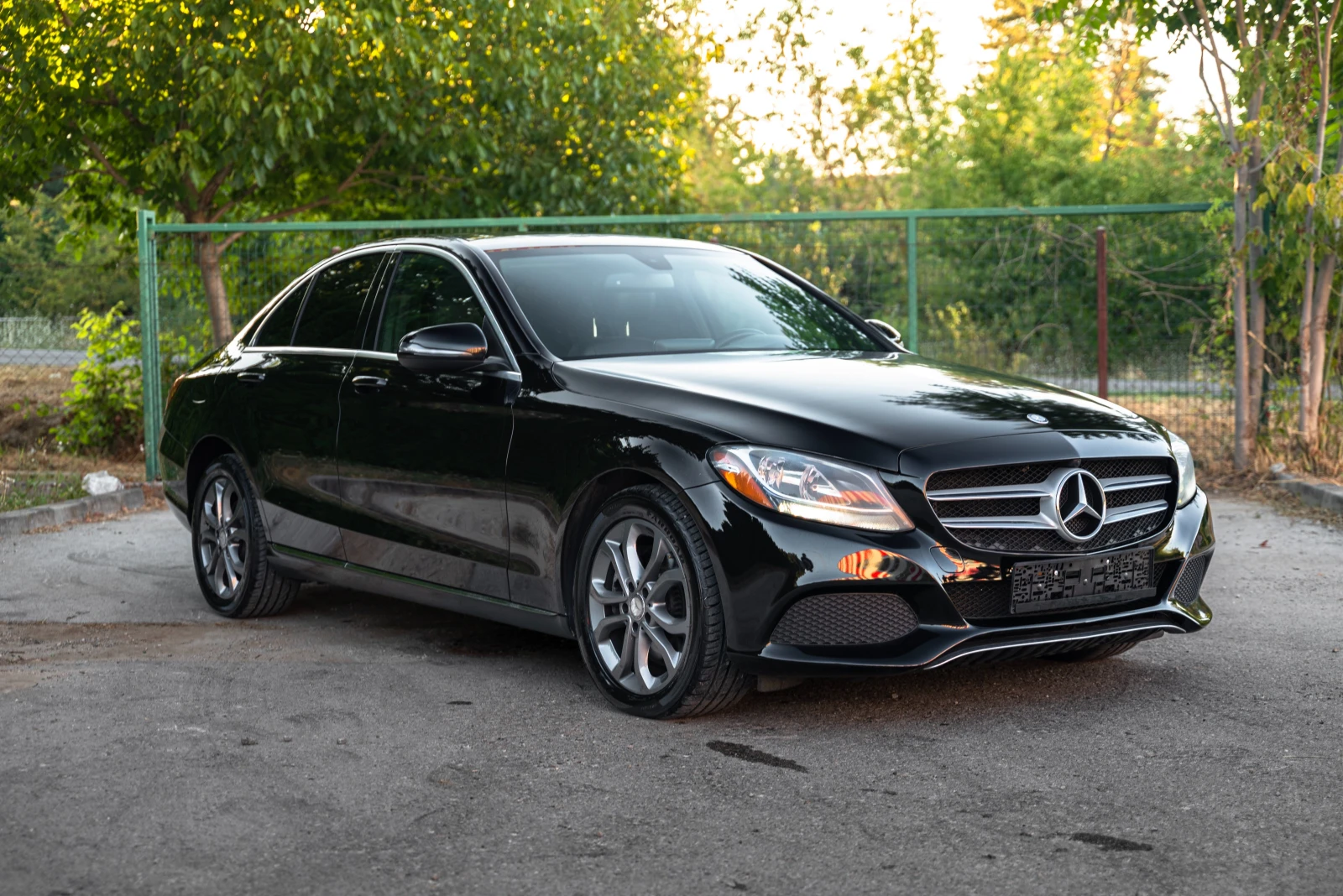 Mercedes-Benz C 300, снимка 2 - Автомобили и джипове - 52570344