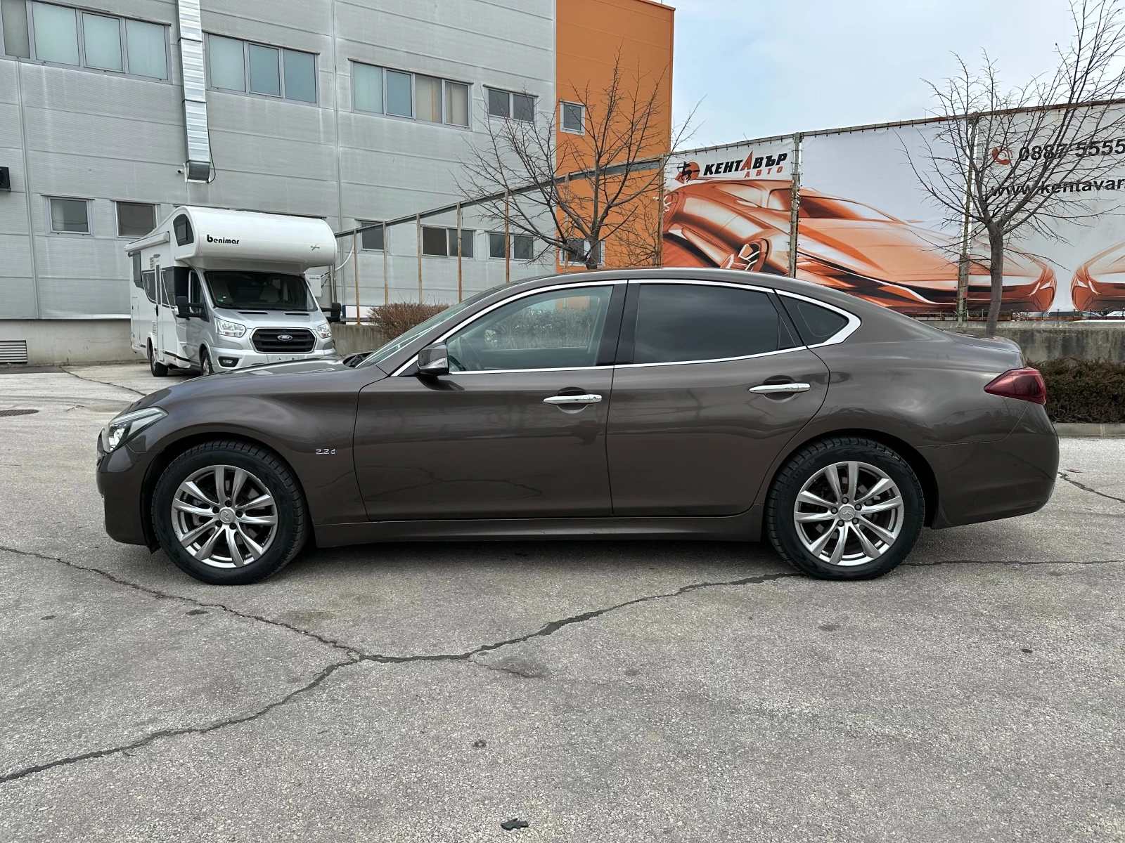 Infiniti Q70 2.2d 170 к.с - изображение 2