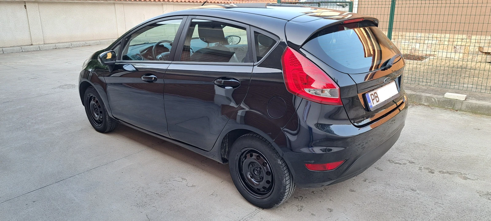 Ford Fiesta  - изображение 4
