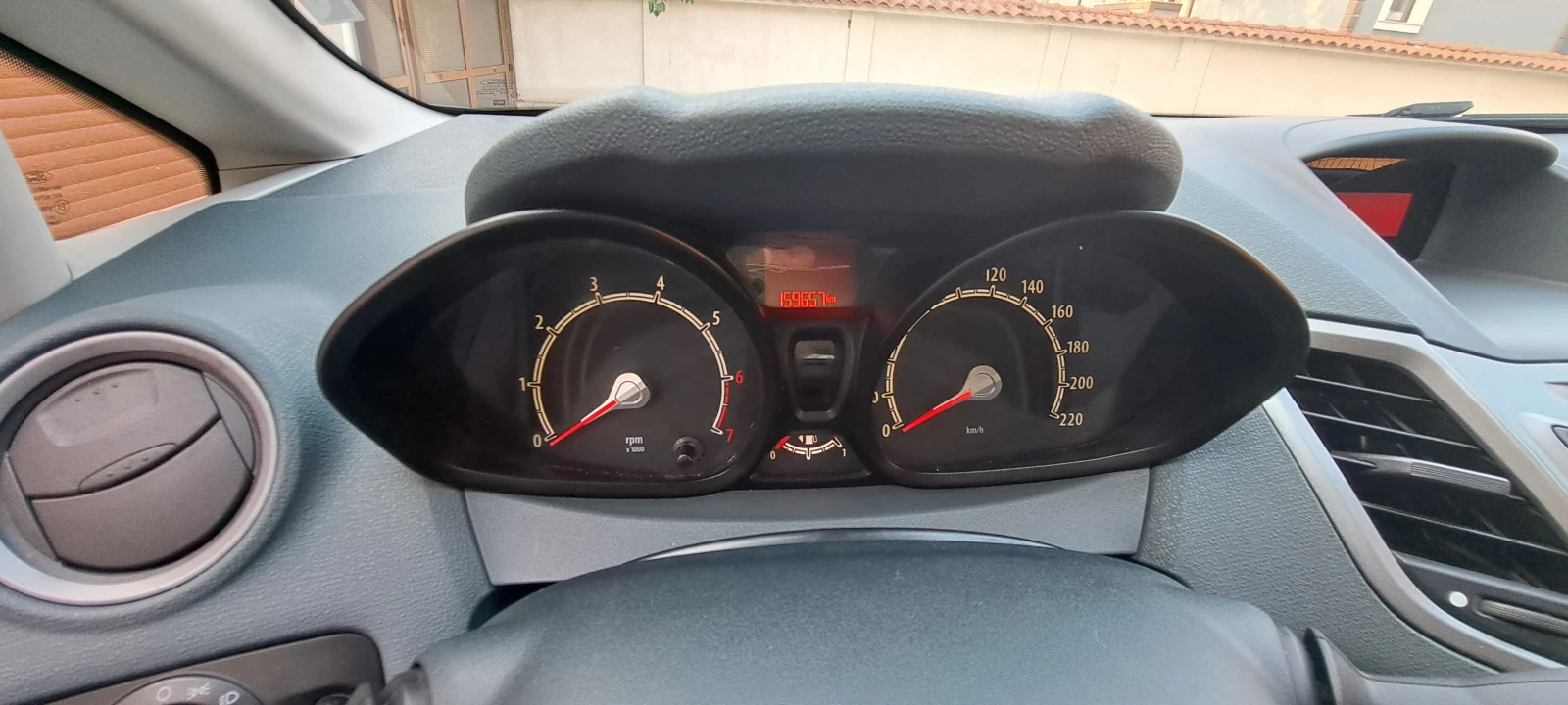Ford Fiesta  - изображение 9