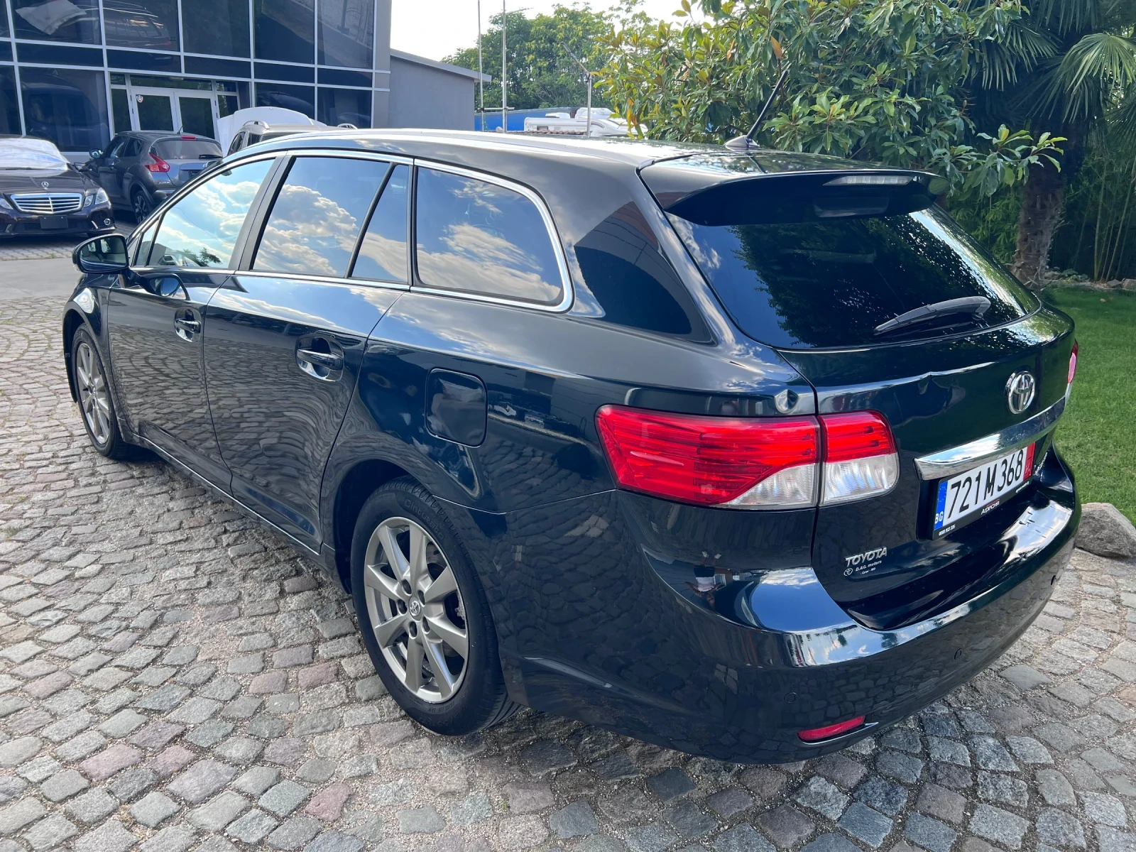 Toyota Avensis 2.0D4D Facelift - изображение 7
