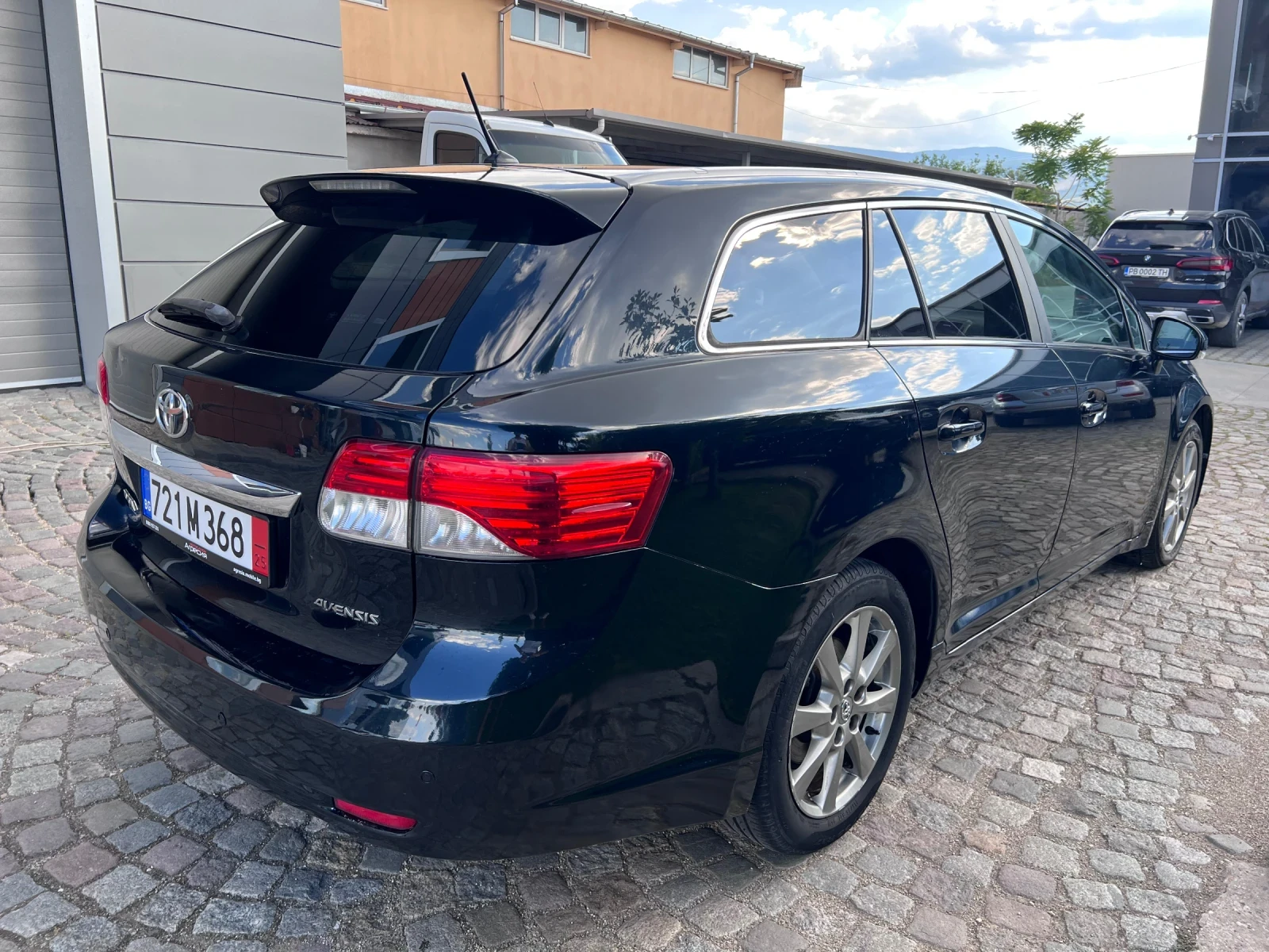 Toyota Avensis 2.0D4D Facelift - изображение 5