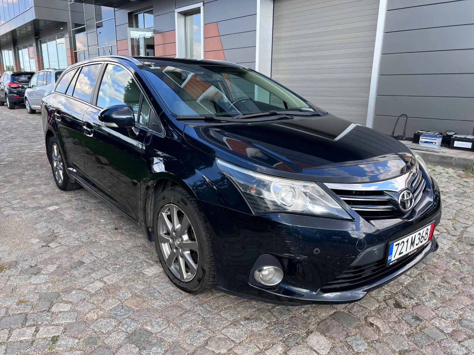 Toyota Avensis 2.0D4D Facelift - изображение 3