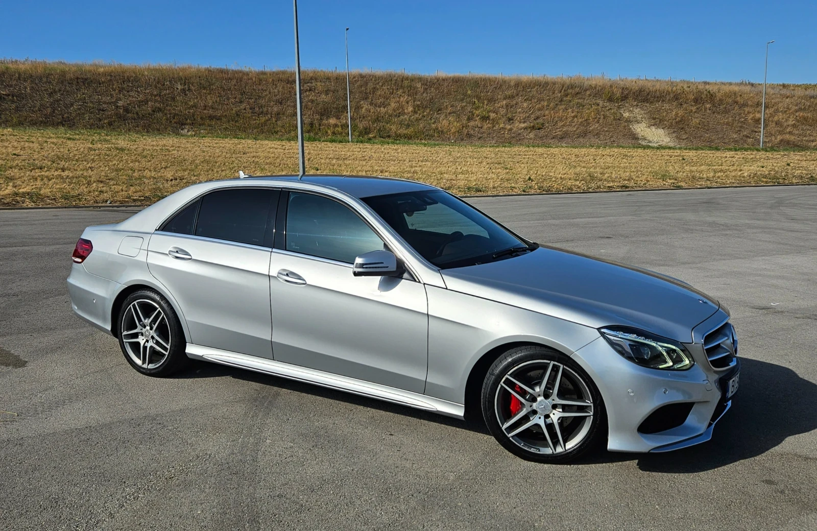Mercedes-Benz E 350  - изображение 5